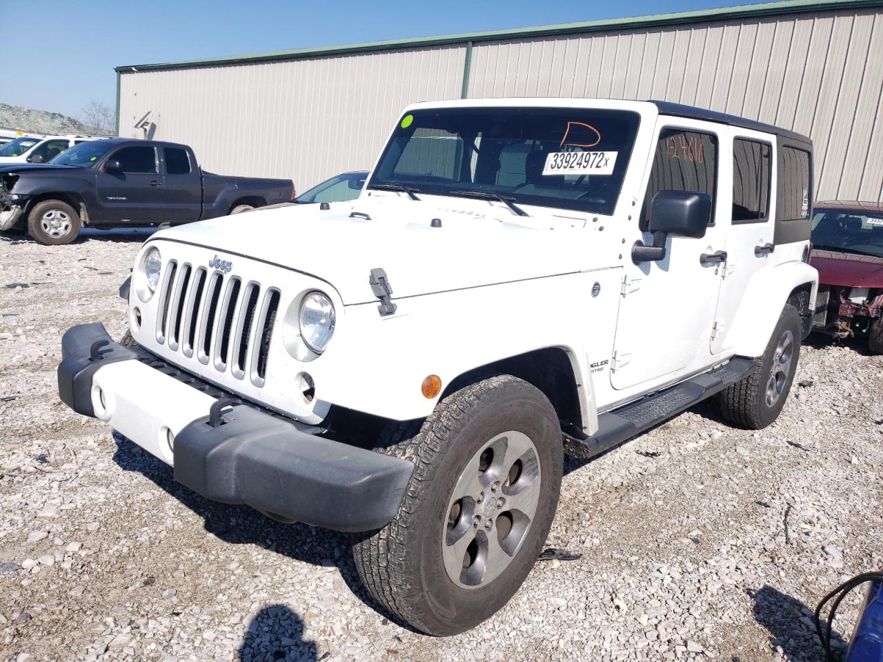 Photo 2 from auction – 2016 JEEP WRANGLER U with VIN 1C4BJWEG2GL289373