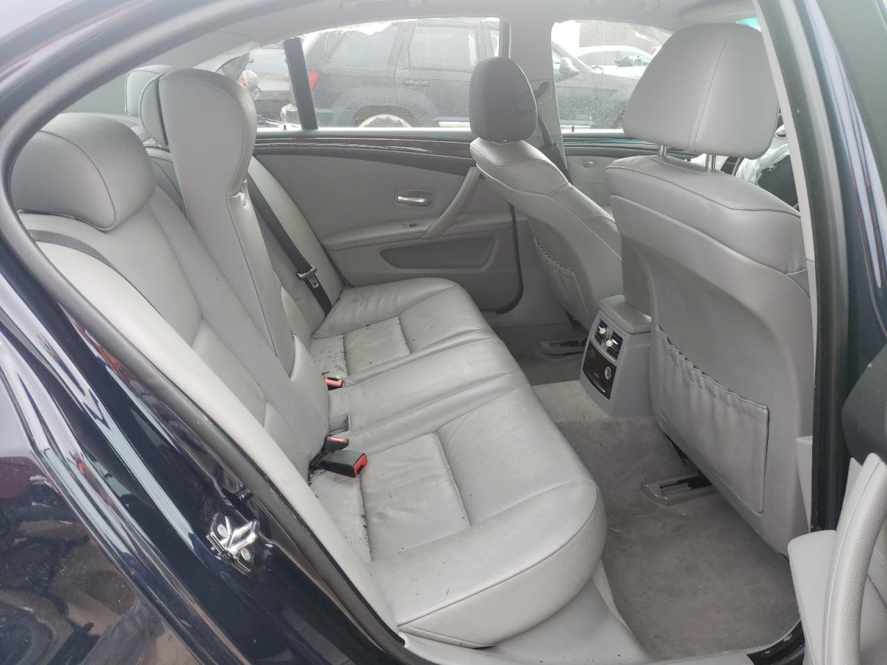 Photo 6 from auction – 2008 BMW 528 I with VIN WBANU53598CT08161