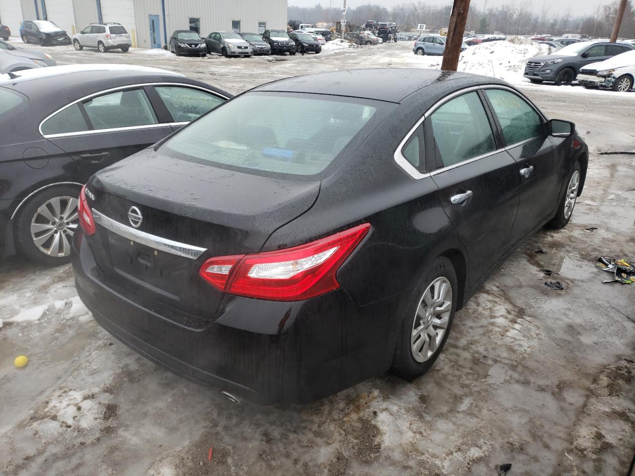 Photo 4 from auction – 2017 NISSAN ALTIMA 2.5 with VIN 1N4AL3AP6HN349063