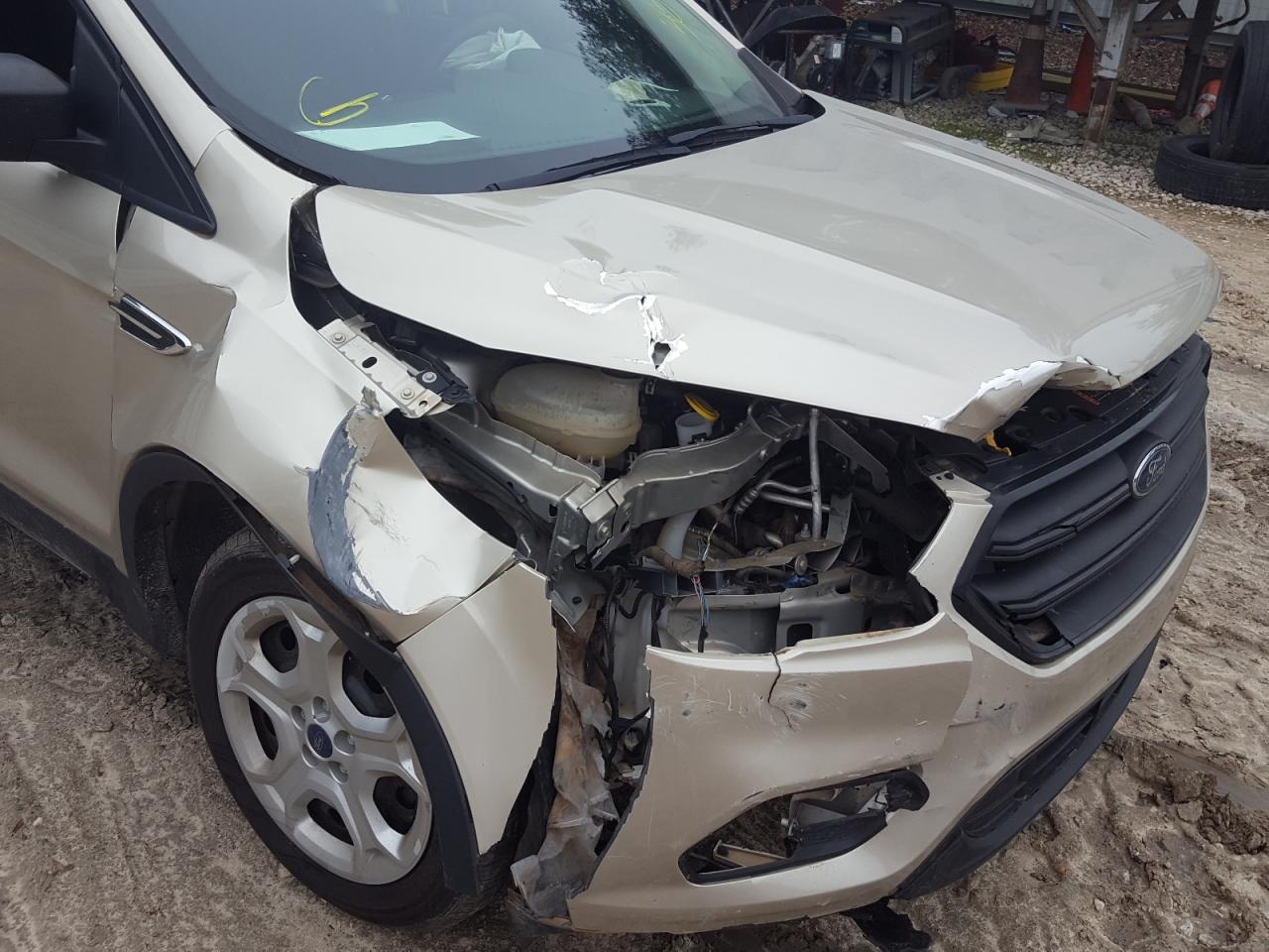 Photo 9 from auction – 2018 FORD ESCAPE S with VIN 1FMCU0F72JUB95787