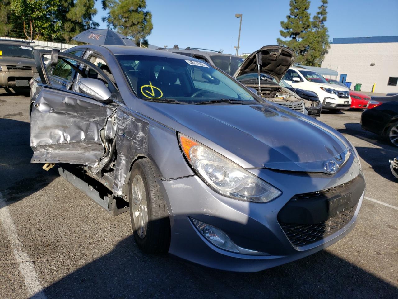 Photo 1 from auction – 2015 HYUNDAI SONATA HYB with VIN KMHEC4A46FA128442