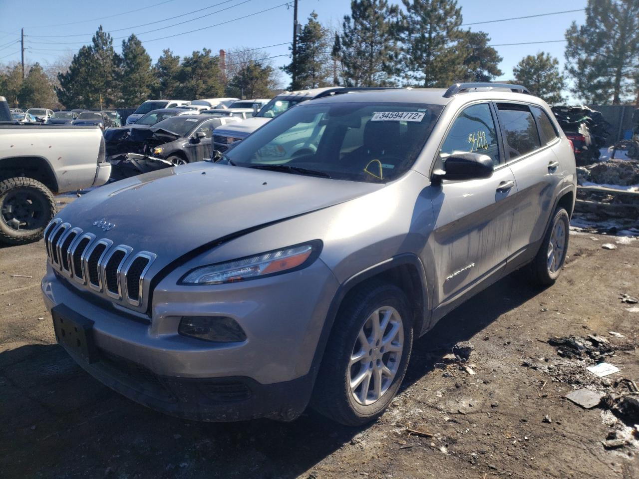 Photo 2 from auction – 2015 JEEP CHEROKEE S with VIN 1C4PJLAB0FW695812