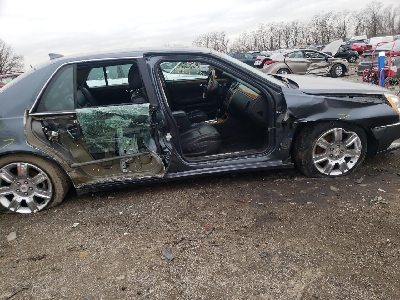 Photo 9 from auction – 2009 CADILLAC DTS with VIN 1G6KD57969U110493