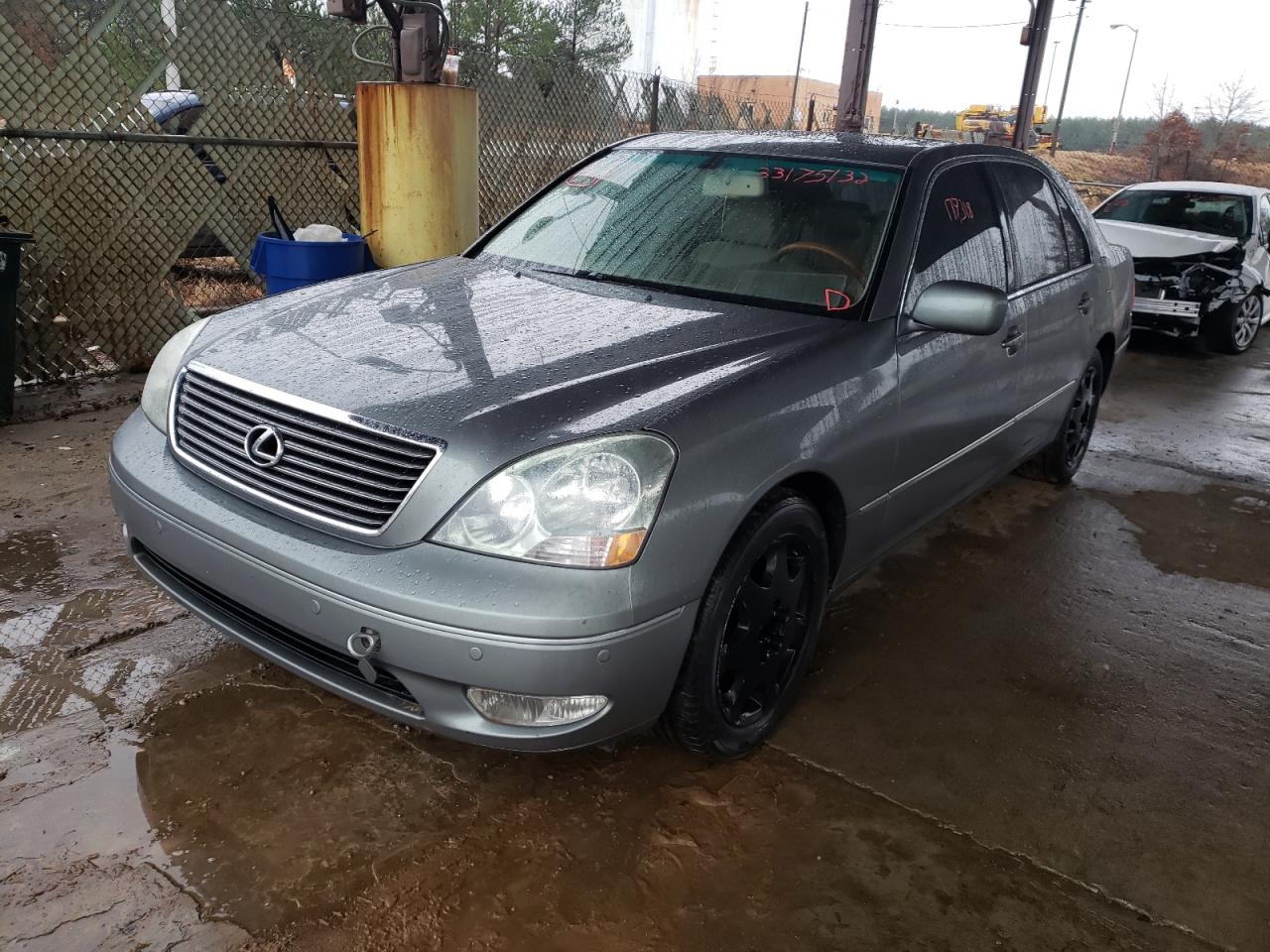 Photo 2 from auction – 2003 LEXUS LS 430 with VIN JTHBN30F030097042