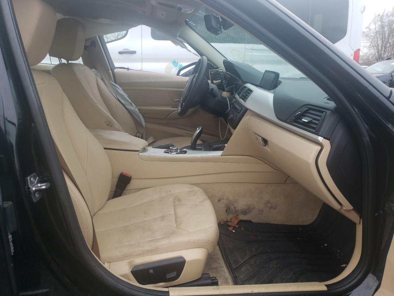 Photo 5 from auction – 2013 BMW 328 I SULE with VIN WBA3C1C59DK104074