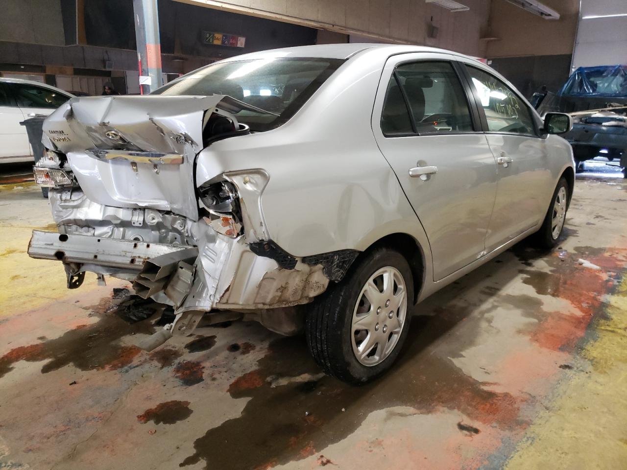 Photo 4 from auction – 2007 TOYOTA YARIS with VIN JTDBT923871105403