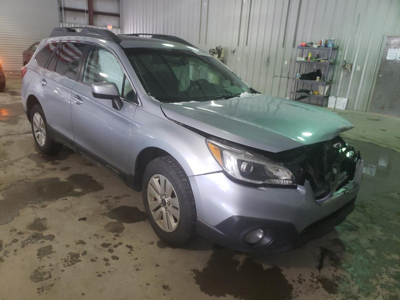 SUBARU OUTBACK 2. 2015 with VIN 4S4BSACCXF3357073 - Photo from auction