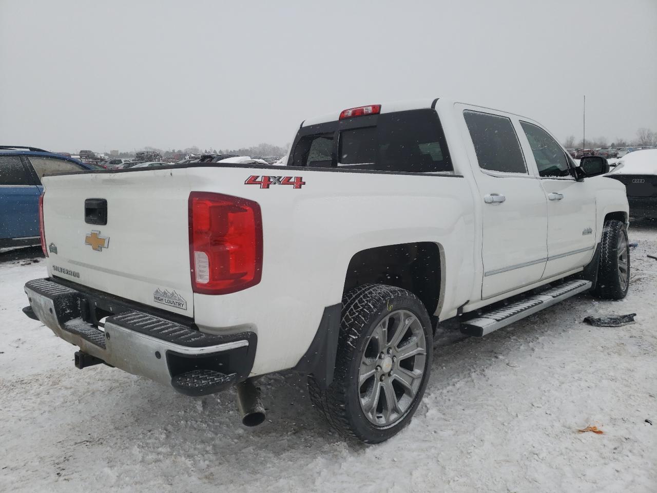 Photo 4 from auction – 2018 CHEVROLET SILVERADO with VIN 3GCUKTEJ4JG236792