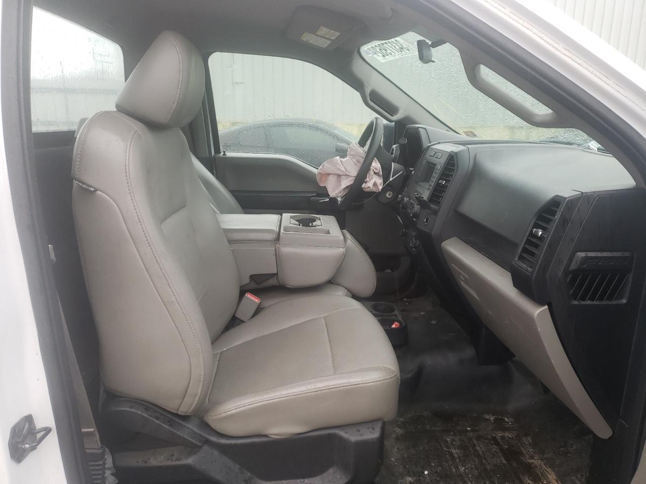 Photo 5 from auction – 2017 FORD F150 with VIN 1FTMF1C88HKE07233