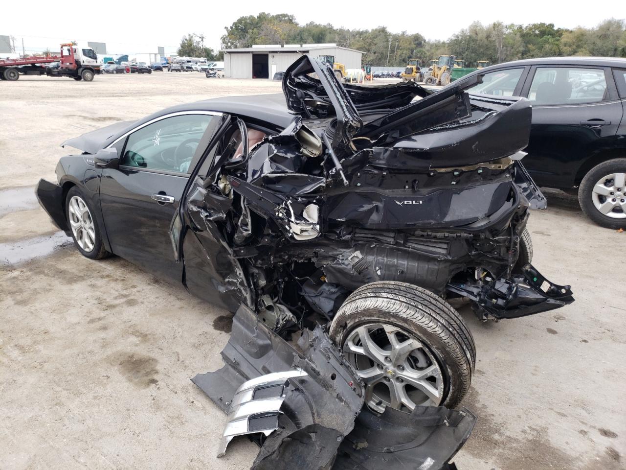 Photo 3 from auction – 2017 CHEVROLET VOLT PREMI with VIN 1G1RB6S50HU159384