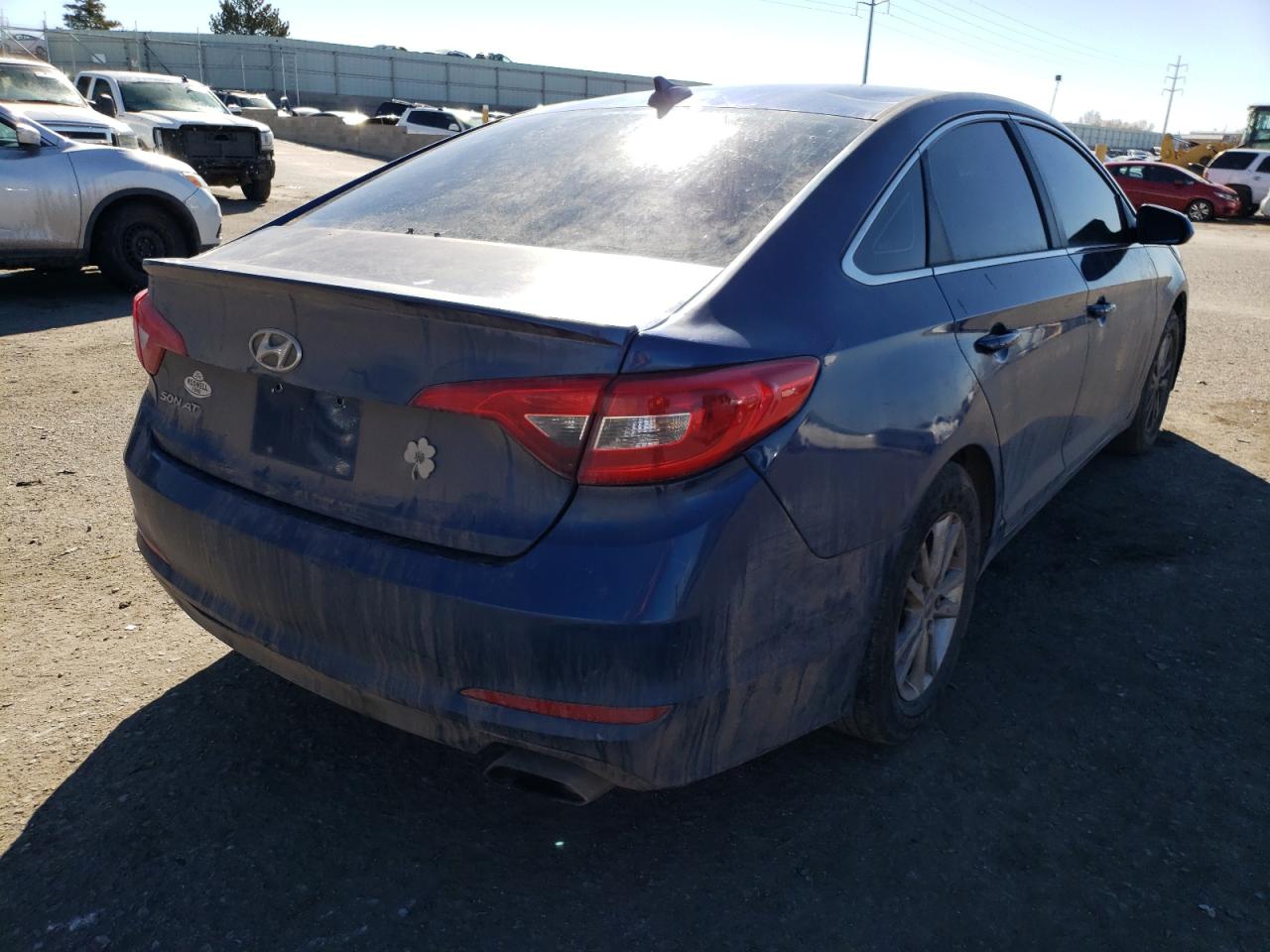 Photo 4 from auction – 2016 HYUNDAI SONATA SE with VIN 5NPE24AF9GH388790