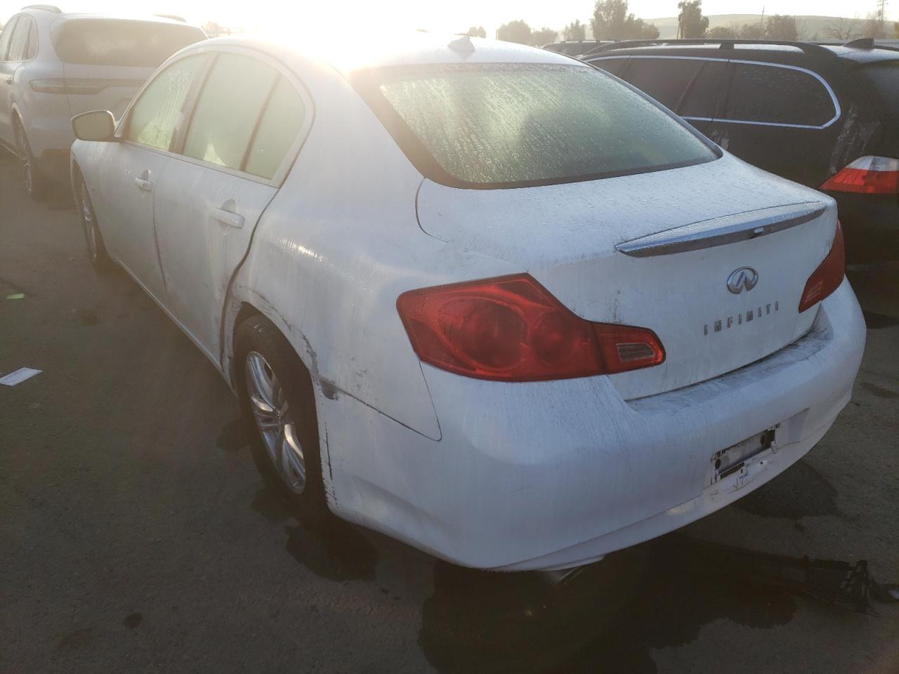 Photo 3 from auction – 2015 INFINITI Q40 with VIN JN1CV6AP0FM501486