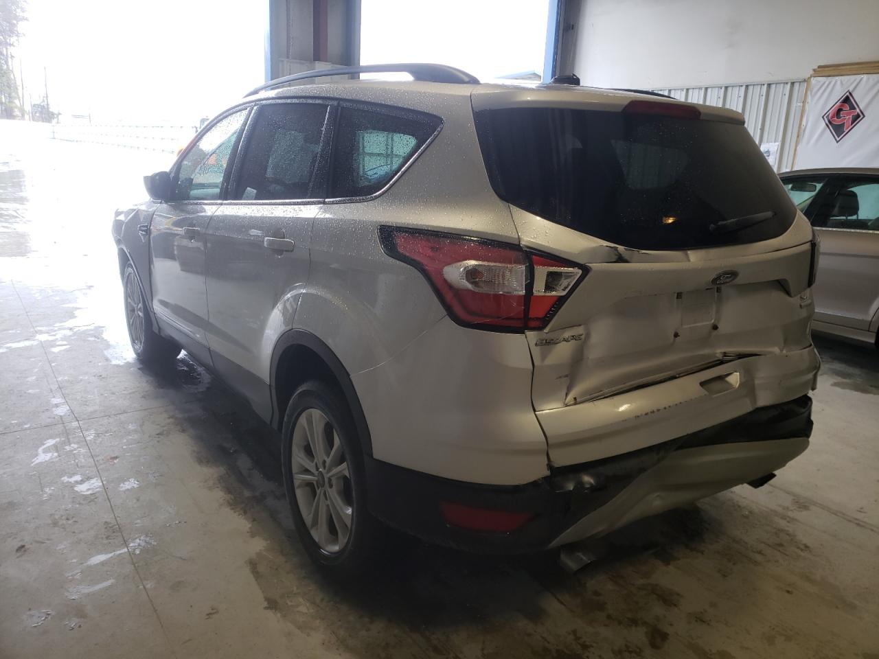 Photo 3 from auction – 2018 FORD ESCAPE SE with VIN 1FMCU0G94JUB49586