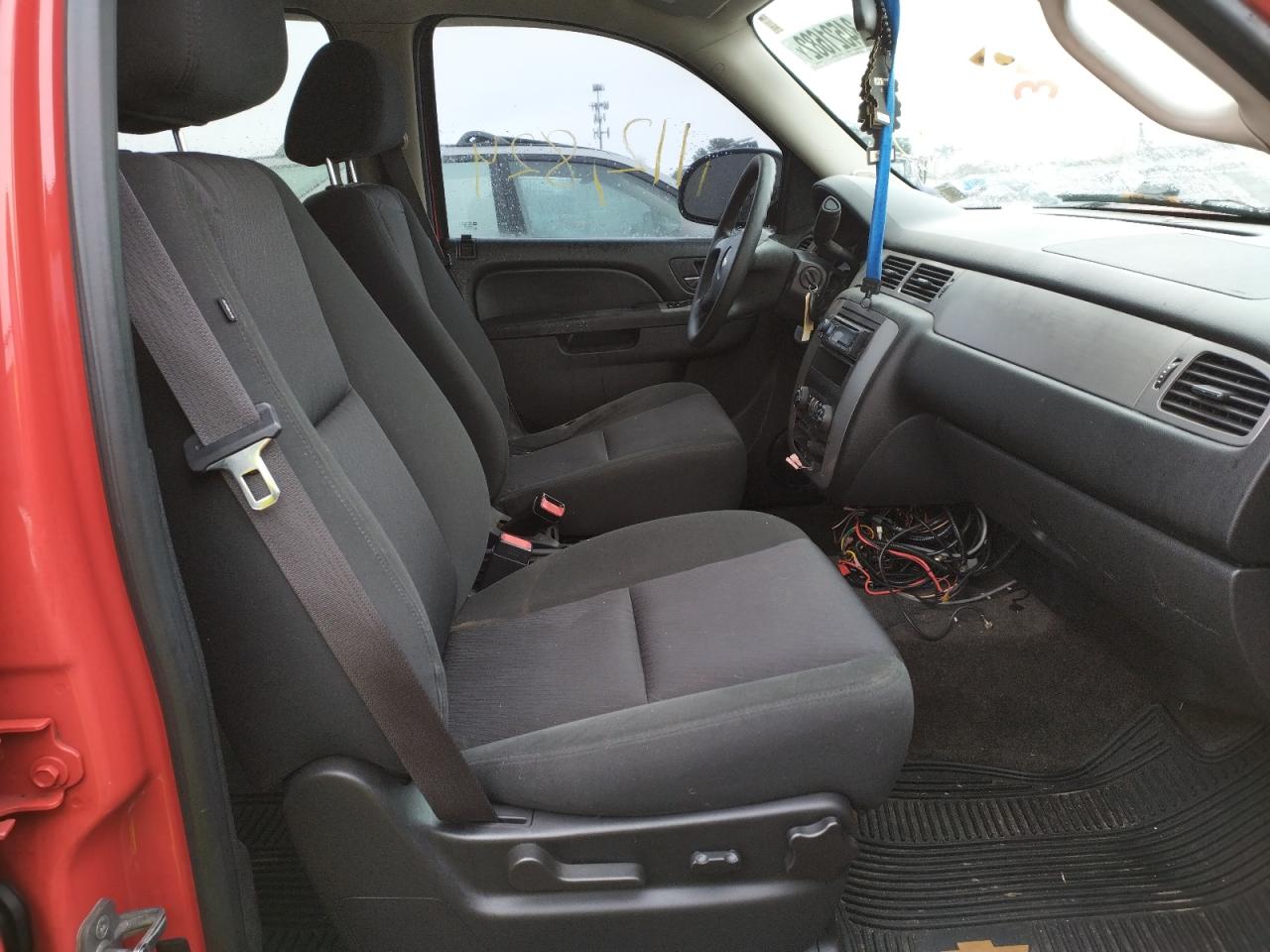 Photo 5 from auction – 2012 CHEVROLET TAHOE SPEC with VIN 1GNSK2E01CR312438