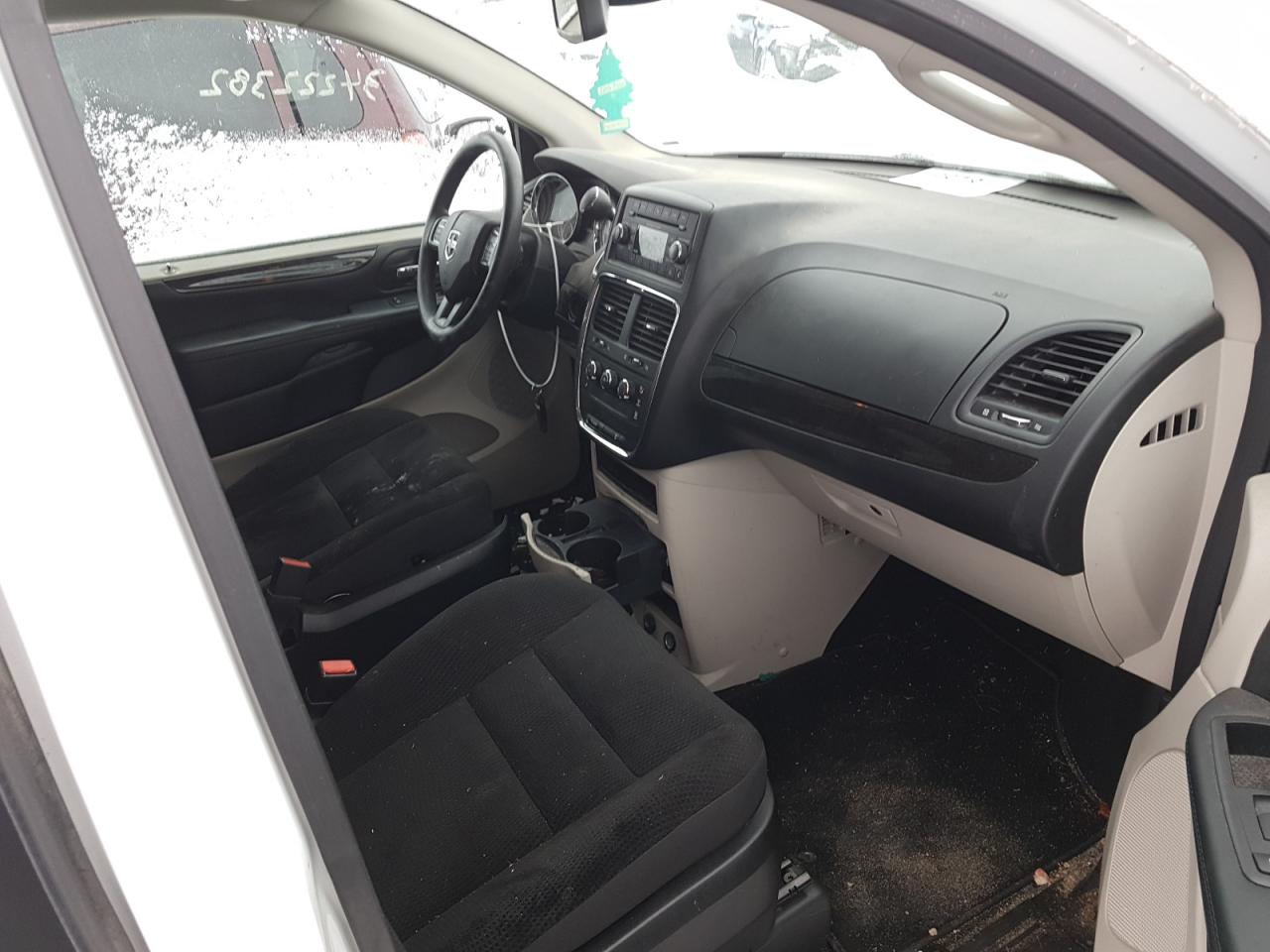 Photo 5 from auction – 2019 DODGE GRAND CARA with VIN 2C4RDGBG5KR677777