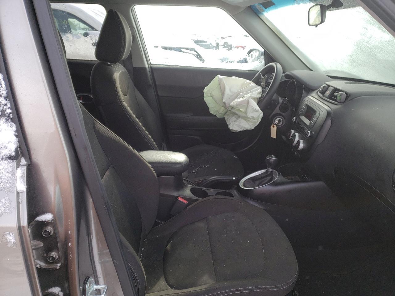 Photo 5 from auction – 2016 KIA SOUL with VIN KNDJN2A27G7314716