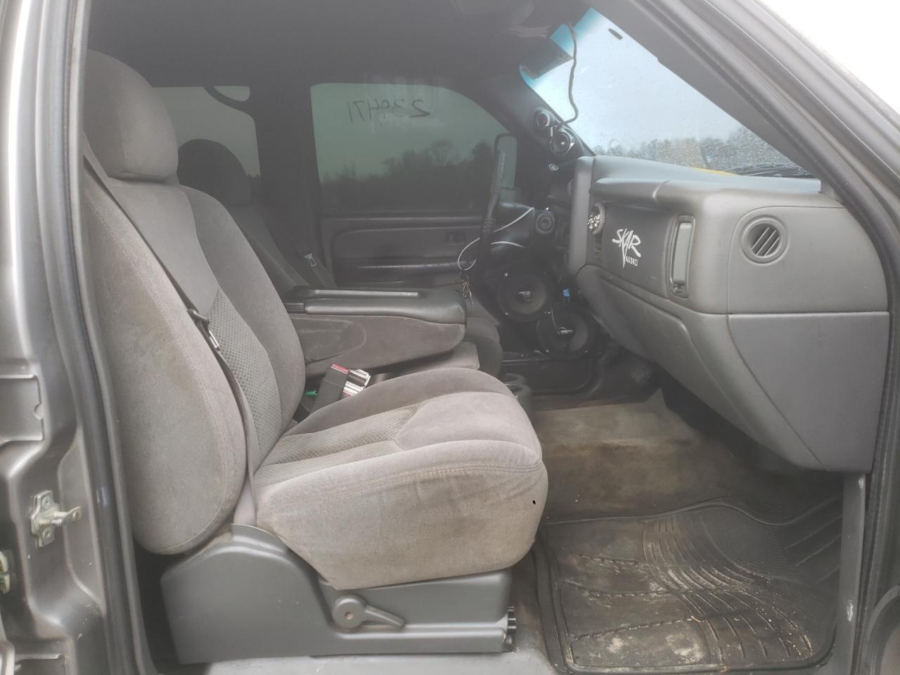 Photo 5 from auction – 2006 CHEVROLET SILVERADO with VIN 2GCEC13T761125521