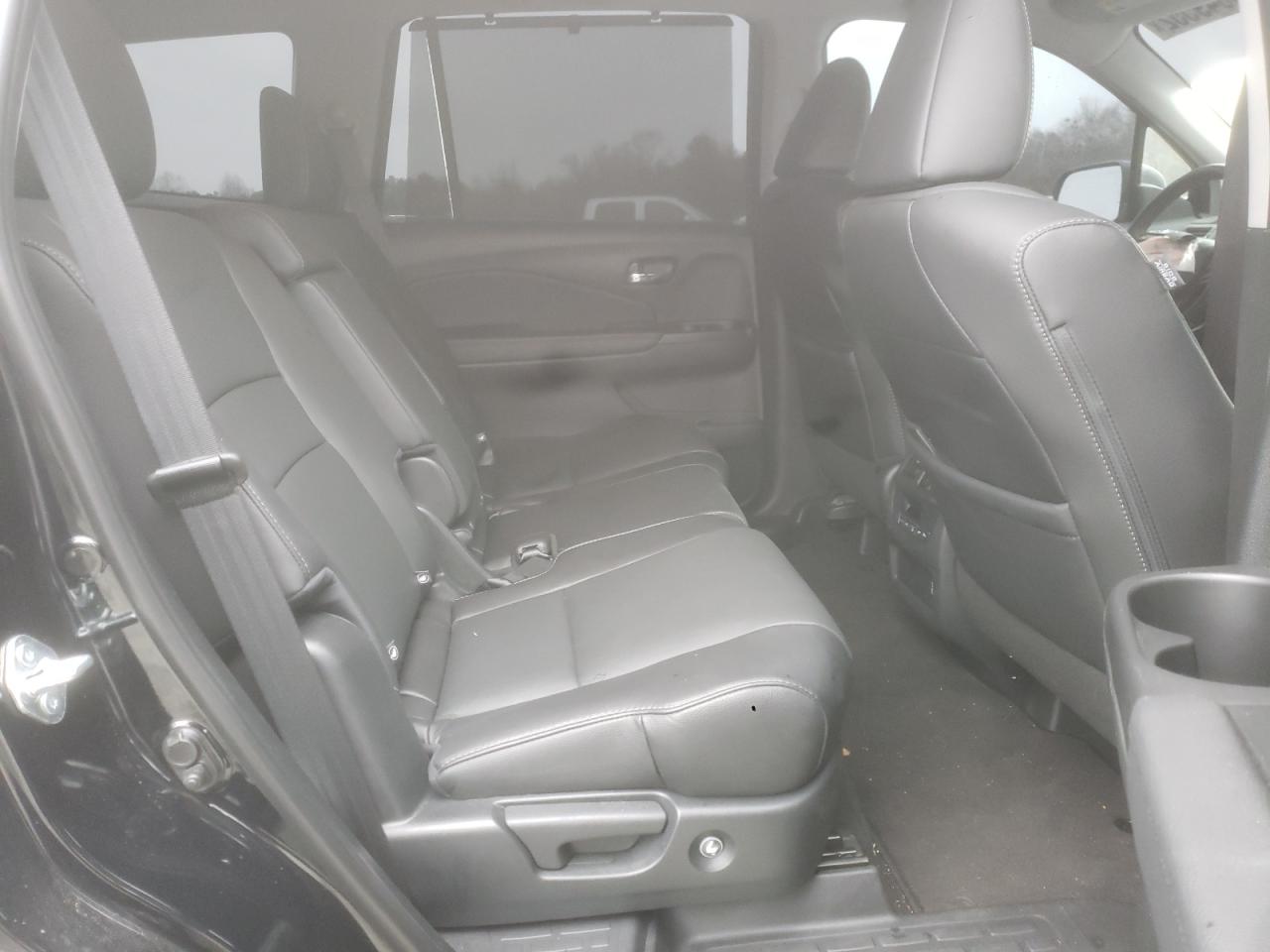 Photo 6 from auction – 2021 HONDA PILOT SE with VIN 5FNYF5H27MB028597