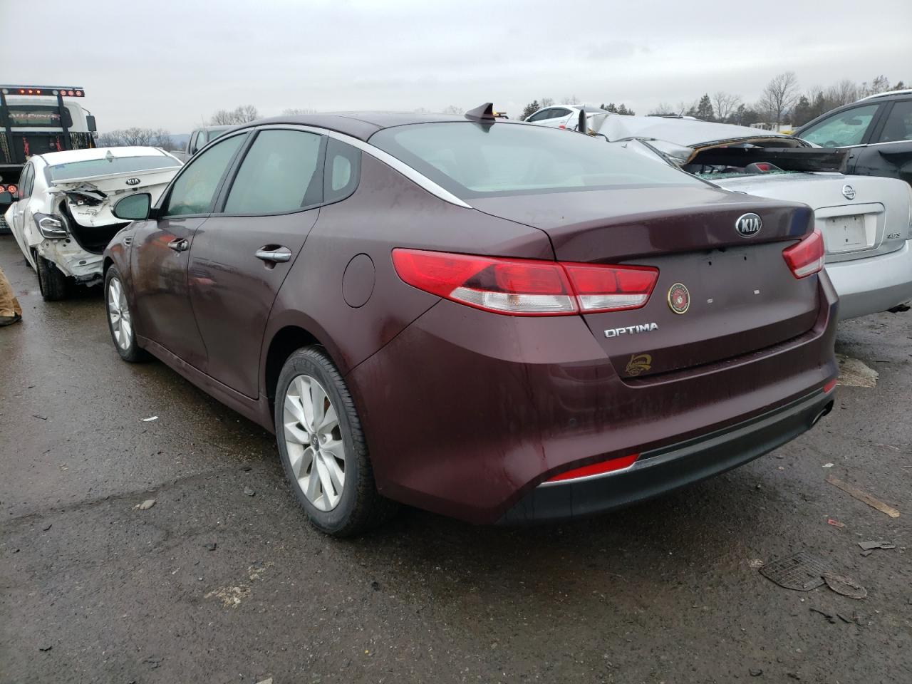 Photo 3 from auction – 2018 KIA OPTIMA LX with VIN 5XXGT4L39JG263347