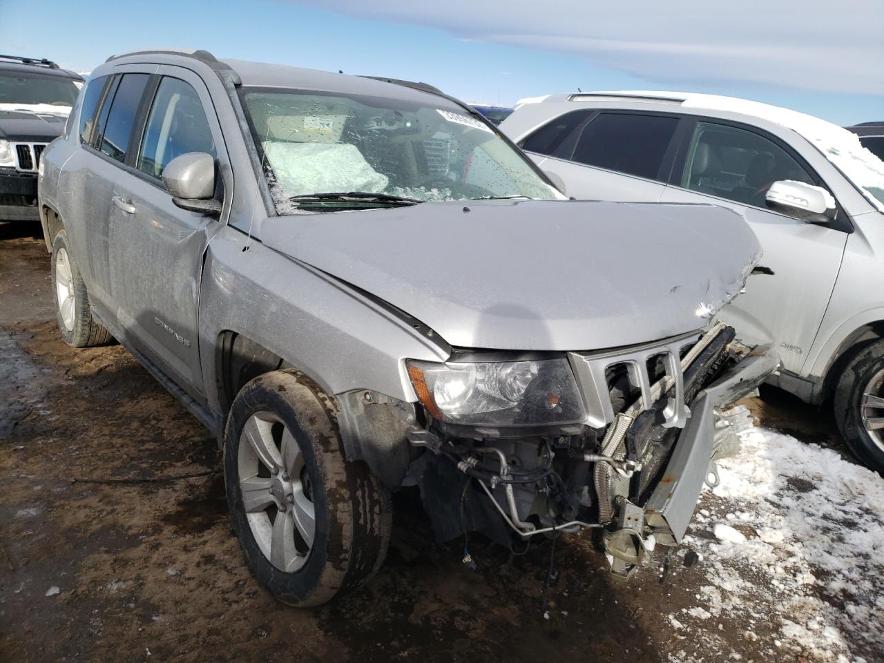 JEEP COMPASS LA 2016 with VIN 1C4NJDEB5GD617398 - Photo from auction
