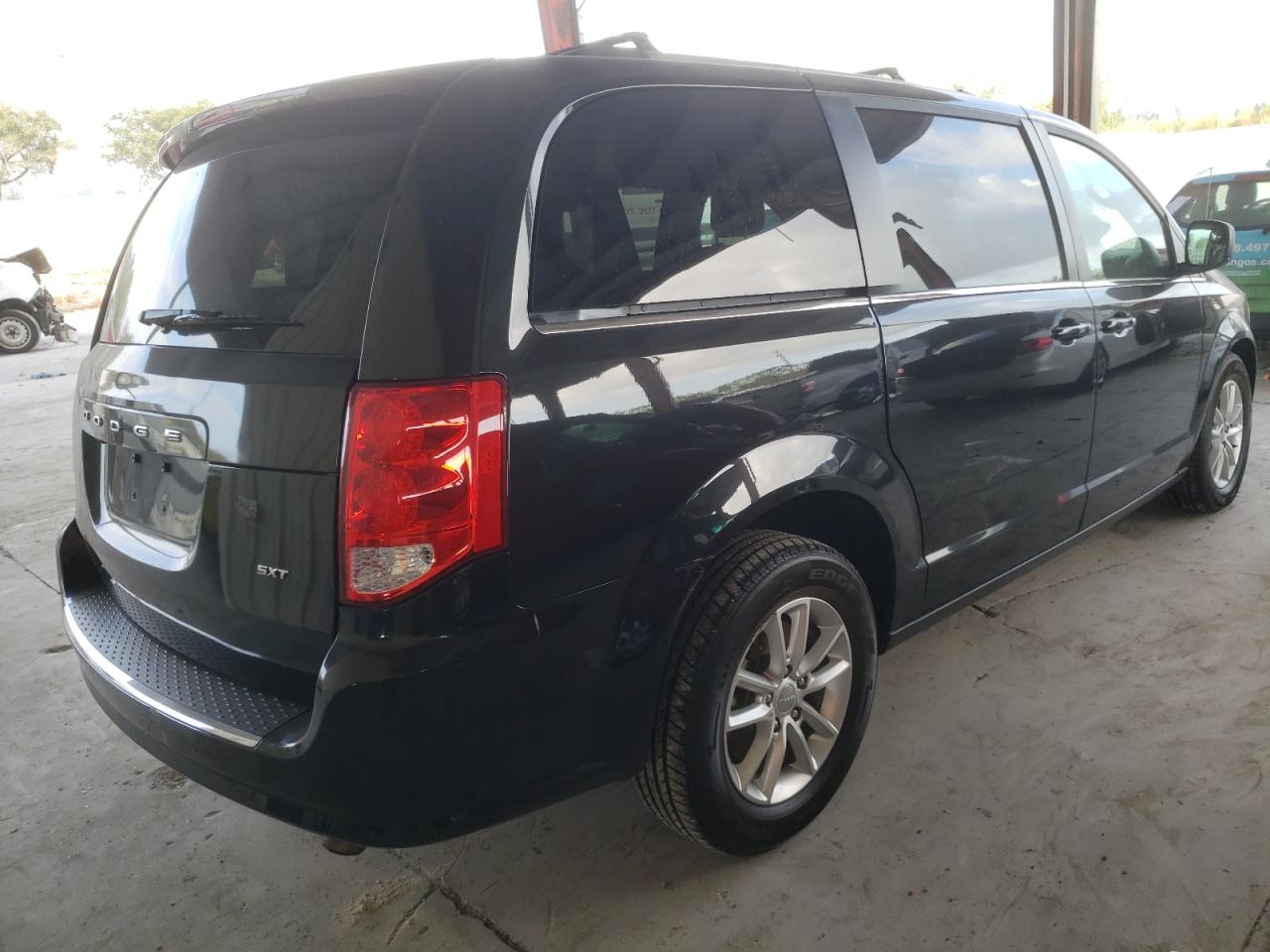Photo 4 from auction – 2018 DODGE GRAND CARA with VIN 2C4RDGCG4JR297813