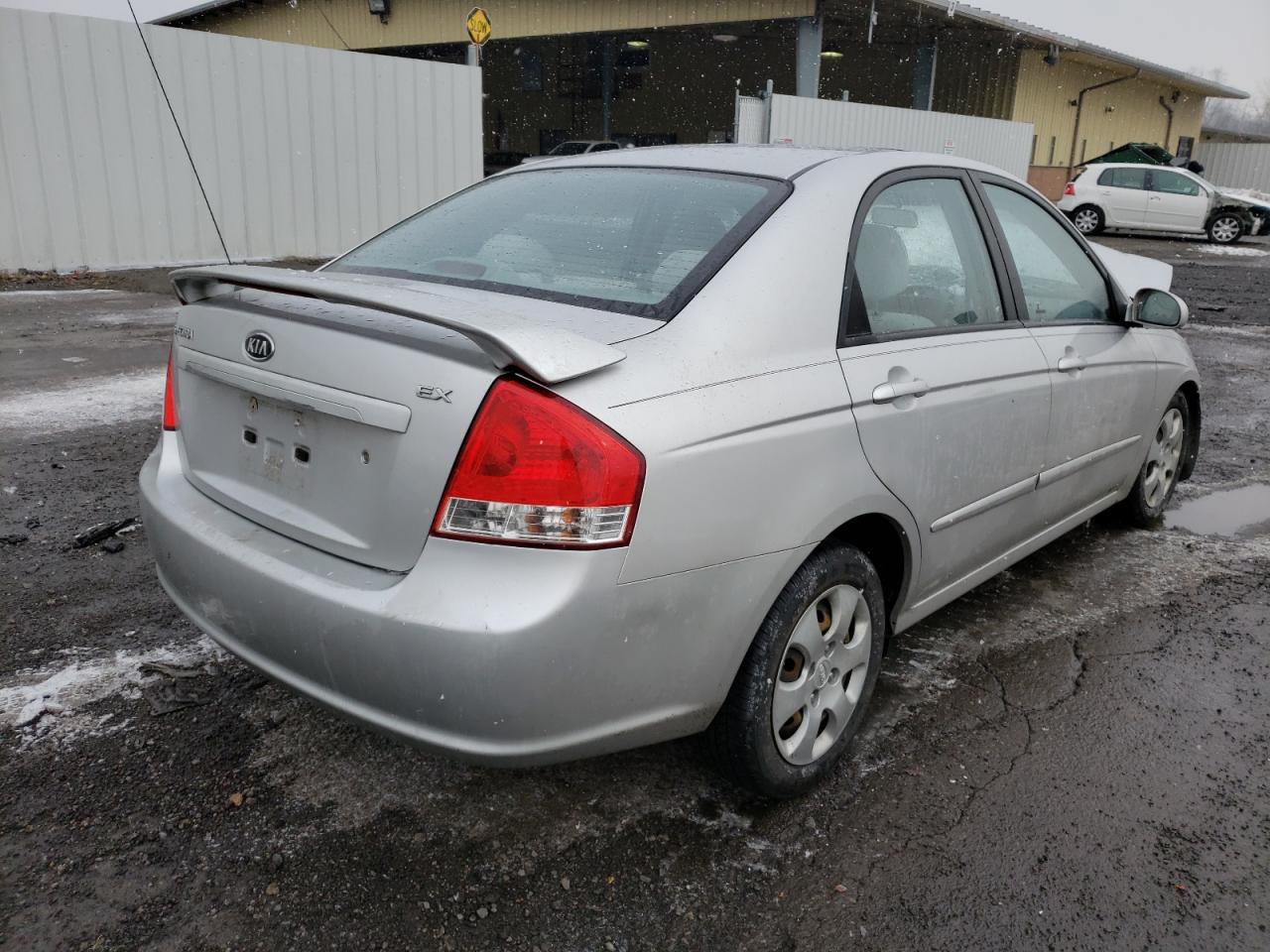 Photo 4 from auction – 2008 KIA SPECTRA EX with VIN KNAFE122X85534683