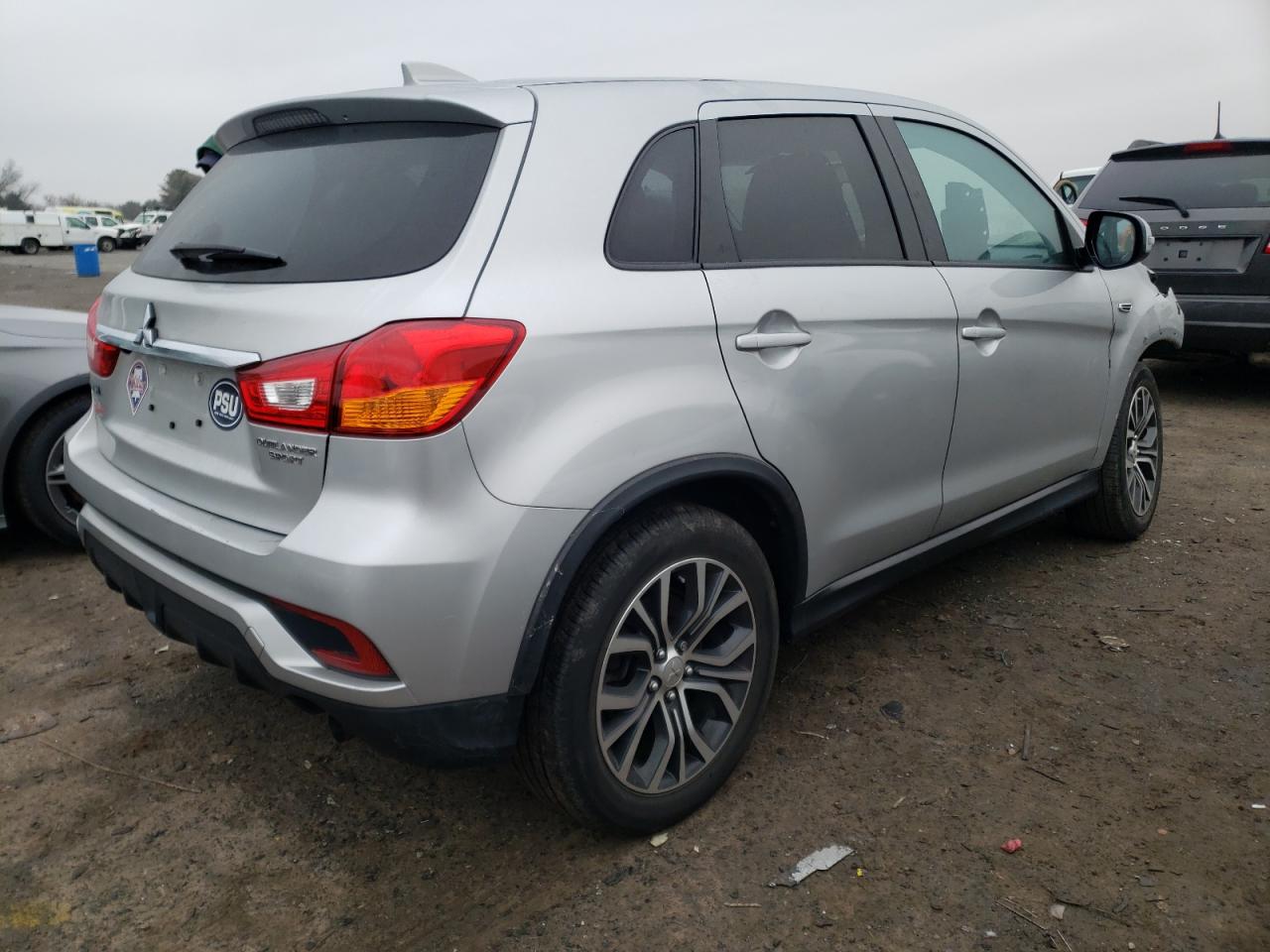 Photo 4 from auction – 2019 MITSUBISHI OUTLANDER with VIN JA4AP3AU6KU033609