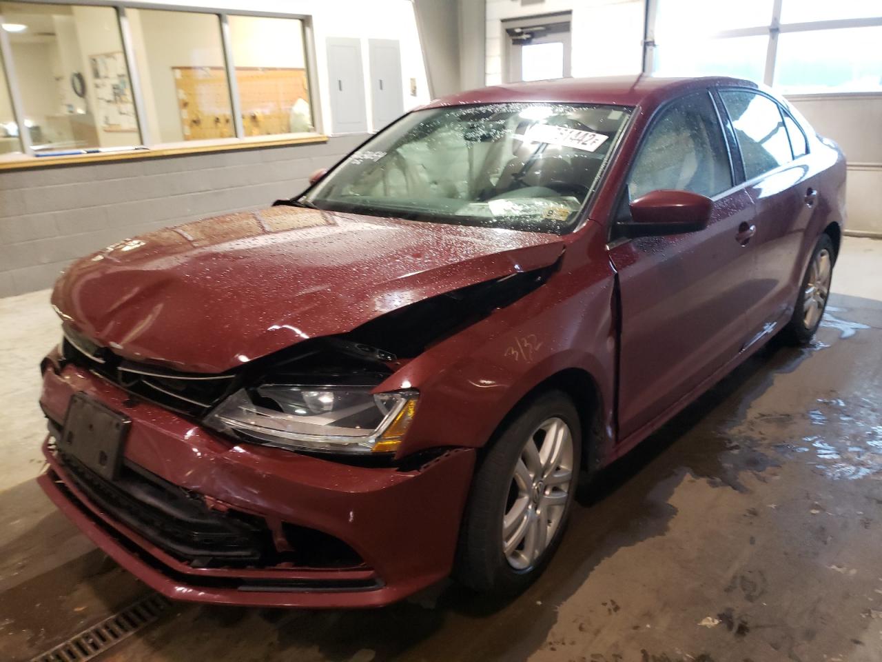 Photo 2 from auction – 2017 VOLKSWAGEN JETTA S with VIN 3VW2B7AJ5HM264811
