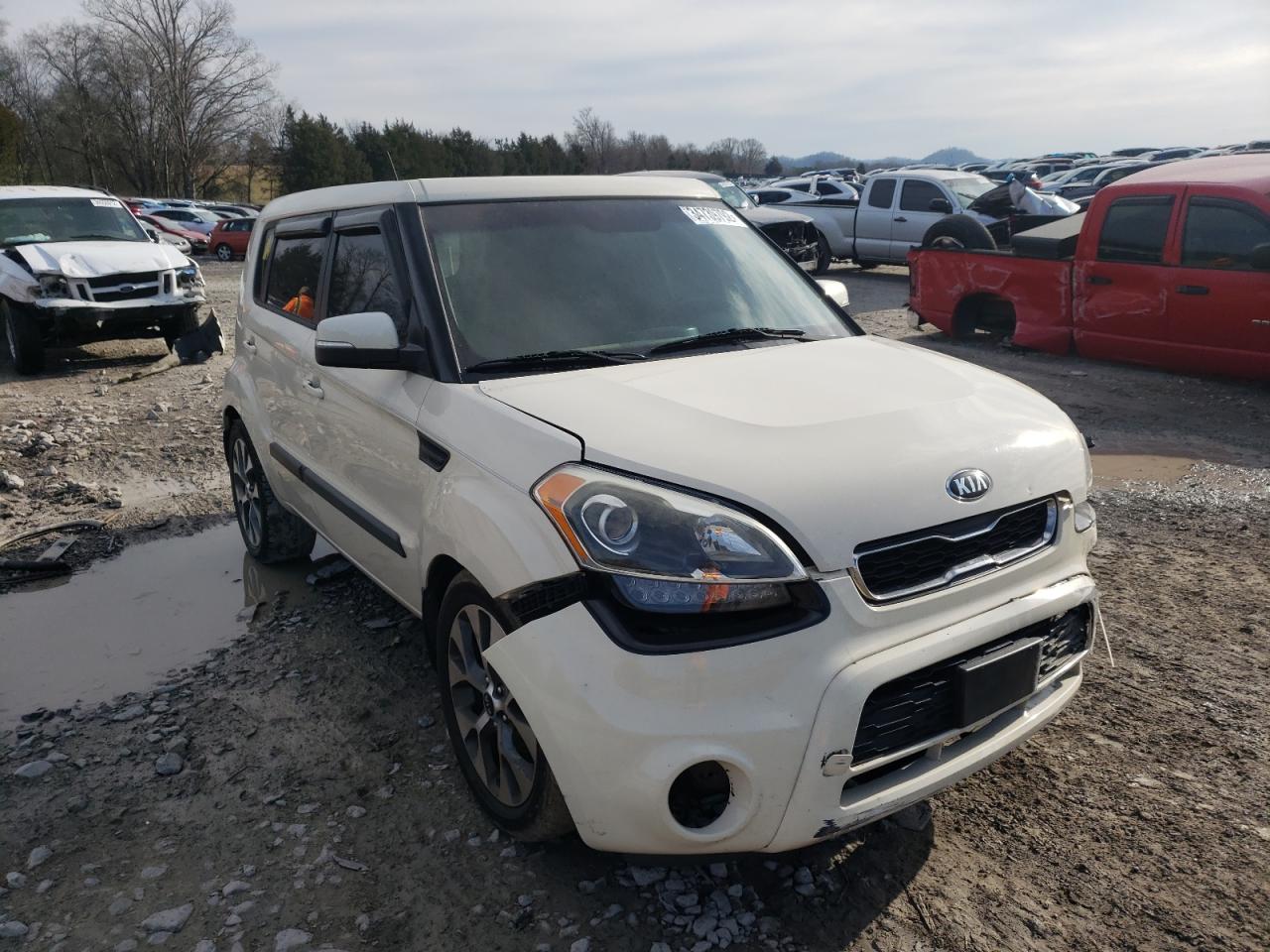 KIA SOUL + 2013 con VIN KNDJT2A65D7765776 - Foto de la subasta