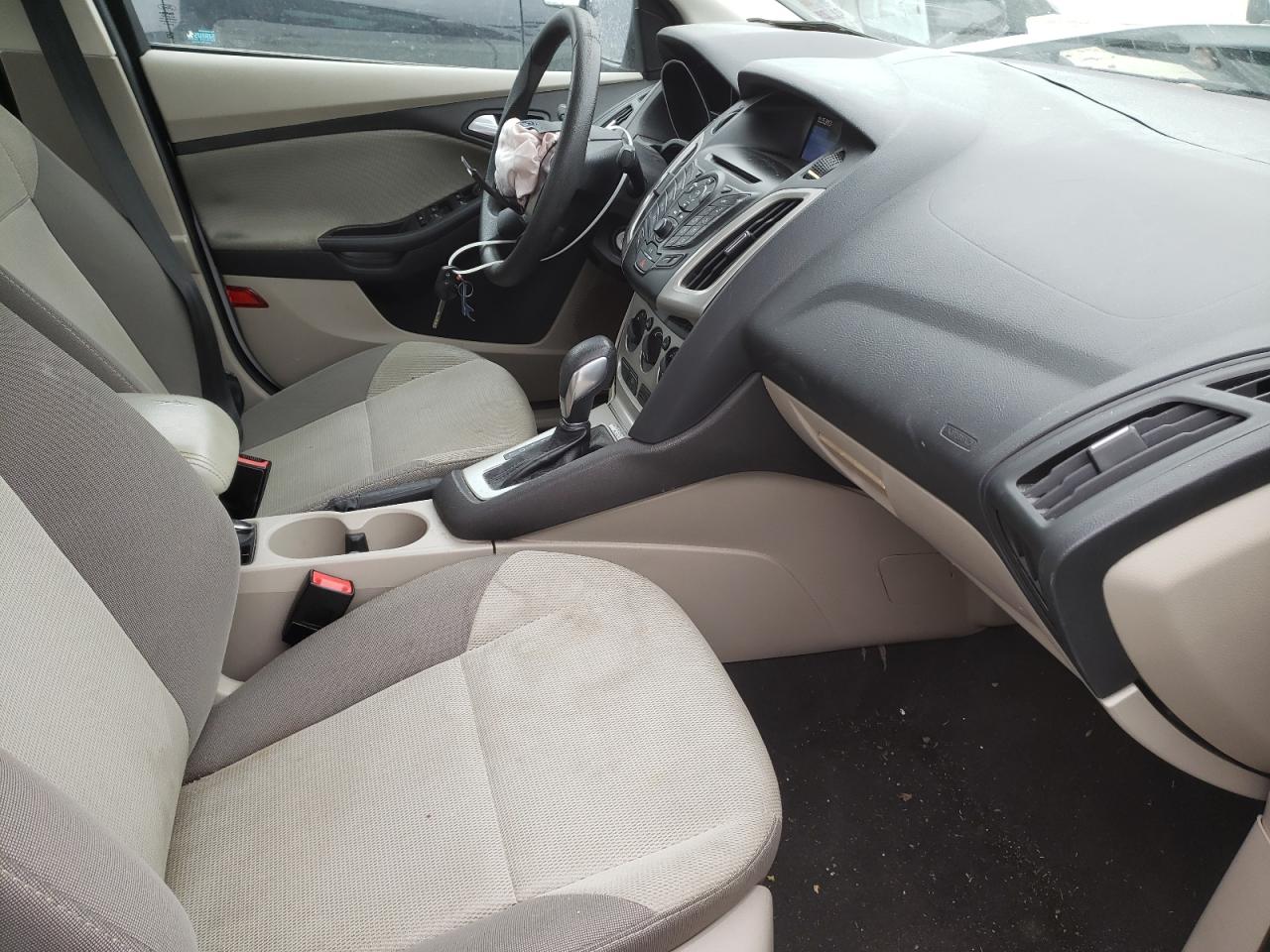 Photo 5 from auction – 2014 FORD FOCUS SE with VIN 1FADP3F25EL108990