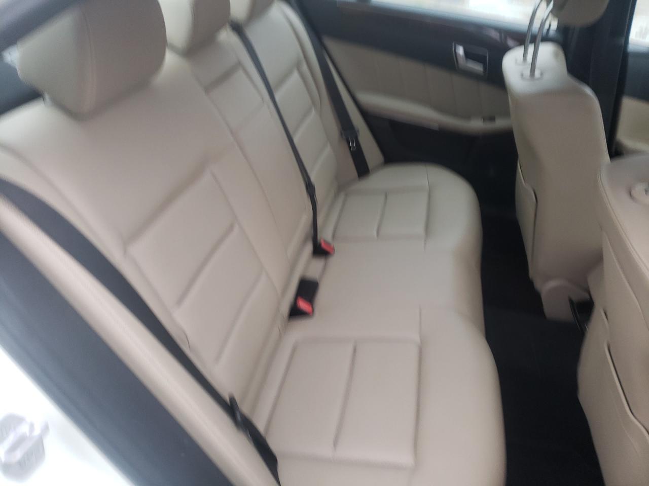 Photo 6 from auction – 2012 MERCEDES-BENZ E 350 4MAT with VIN WDDHF8JB4CA548684