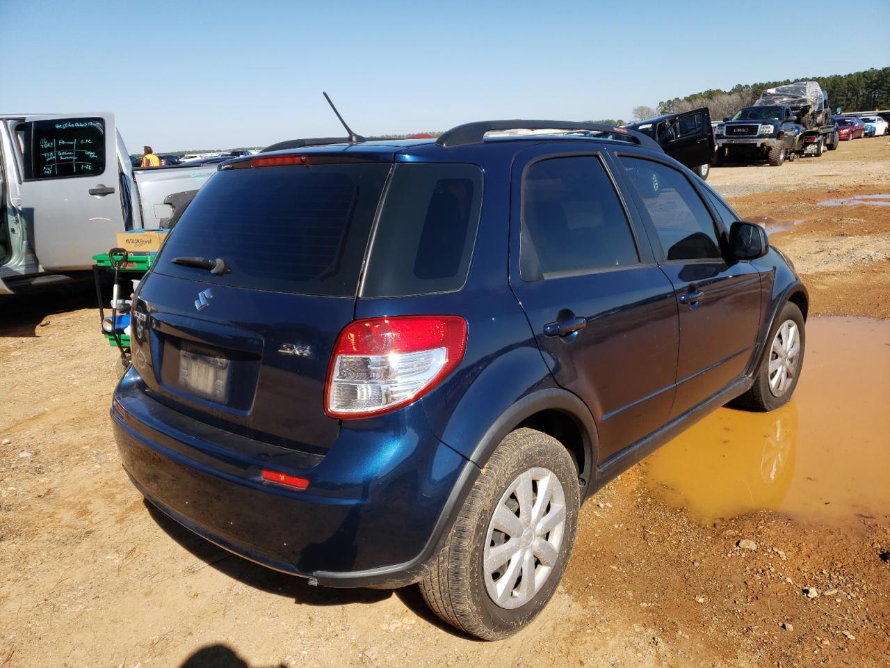 Photo 4 from auction – 2010 SUZUKI SX4 with VIN JS2YA5A39A6300078