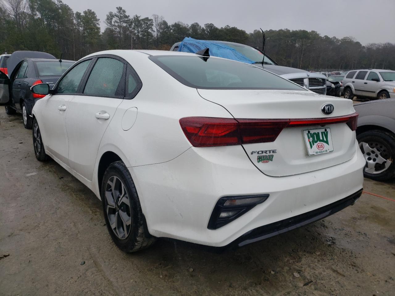 Photo 3 from auction – 2021 KIA FORTE FE with VIN 3KPF24AD1ME282028