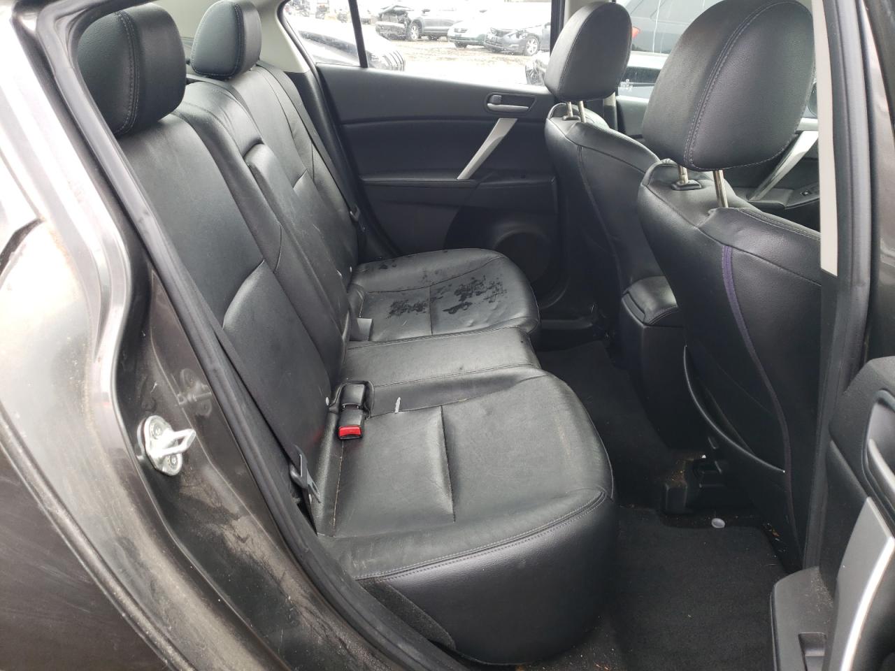 Photo 6 from auction – 2010 MAZDA 3 S with VIN JM1BL1S64A1171868