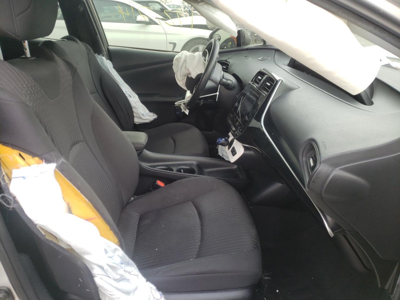 Photo 5 from auction – 2017 TOYOTA PRIUS with VIN JTDKBRFU7H3031340