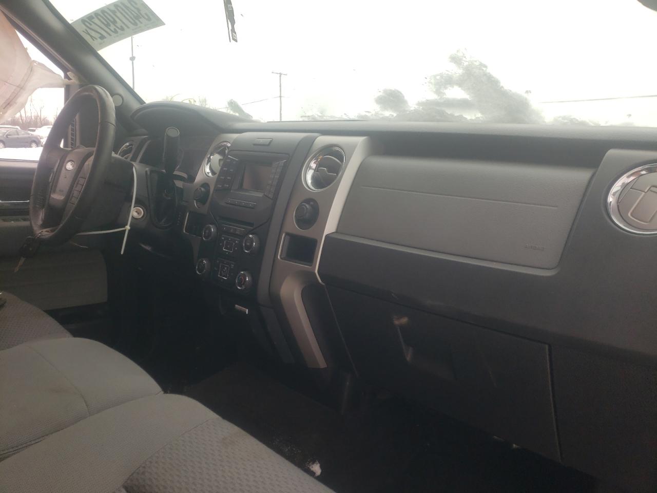 Photo 5 from auction – 2013 FORD F150 SUPER with VIN 1FTFW1EF0DFD30140
