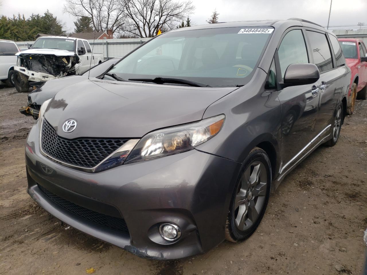 Photo 2 from auction – 2014 TOYOTA SIENNA SPO with VIN 5TDXK3DC2ES461638