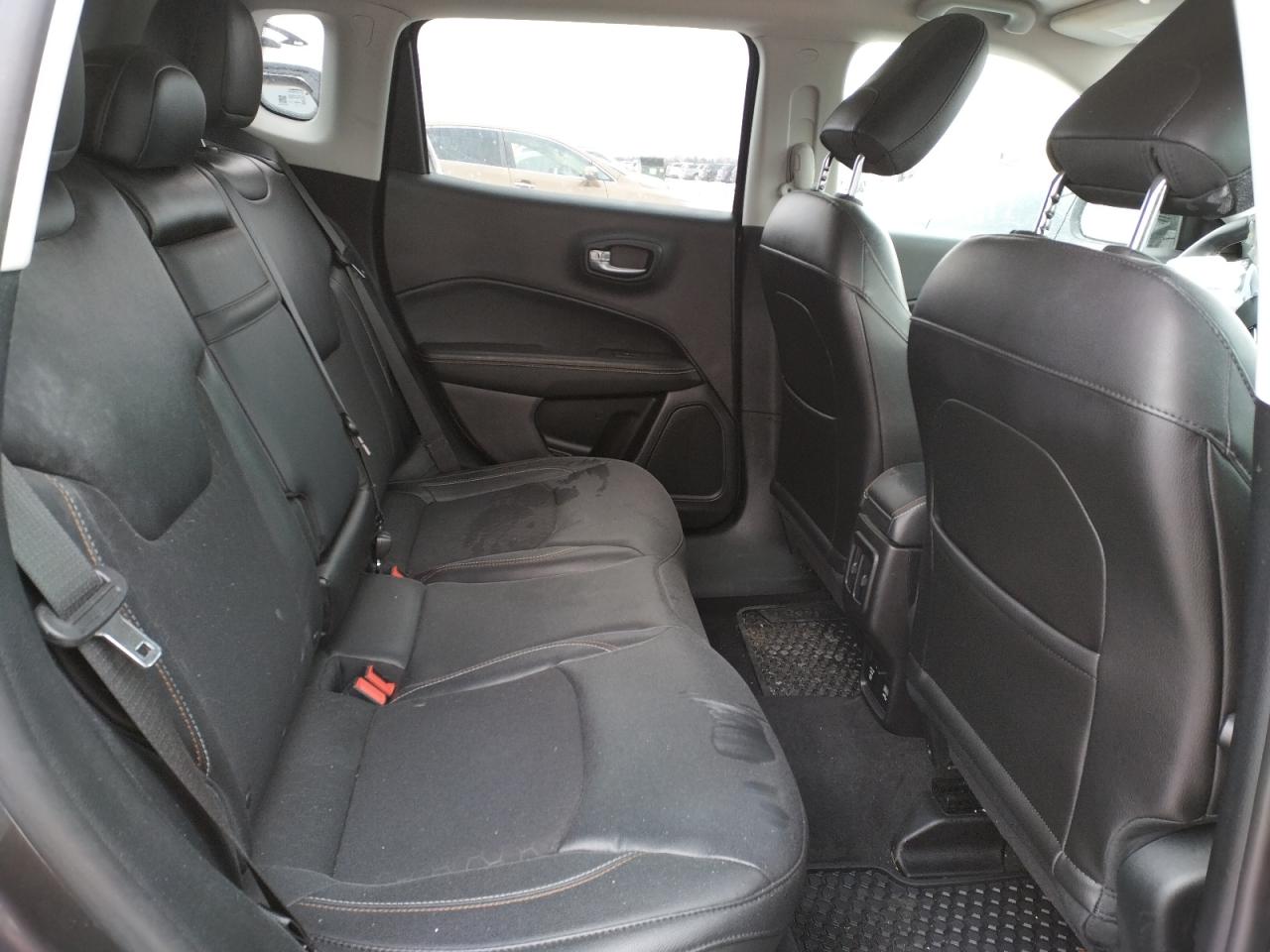 Photo 6 from auction – 2018 JEEP COMPASS LA with VIN 3C4NJDBB7JT401249