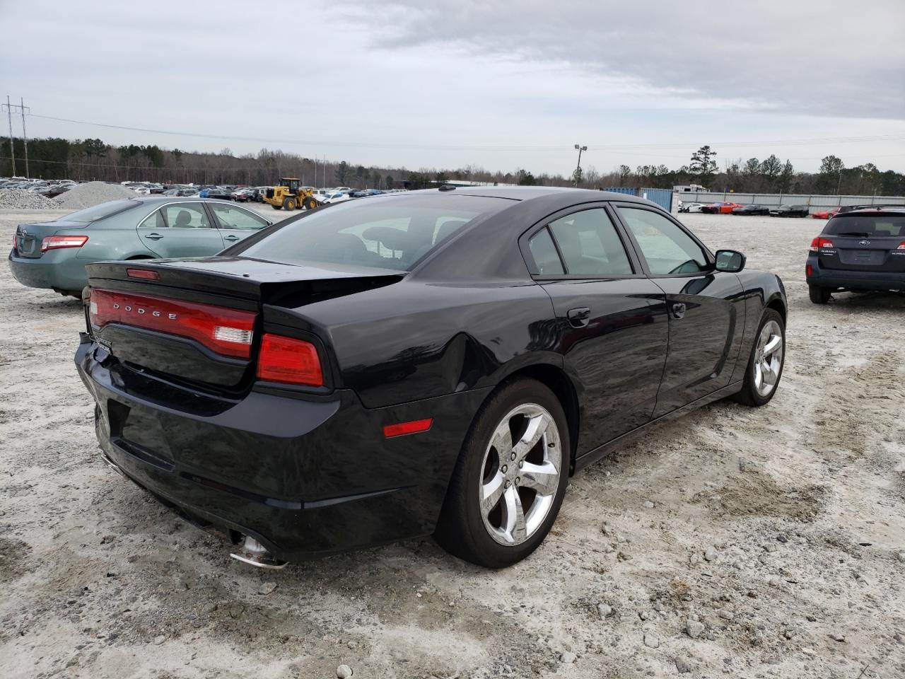 Photo 4 from auction – 2011 DODGE CHARGER with VIN 2B3CL3CG6BH535722