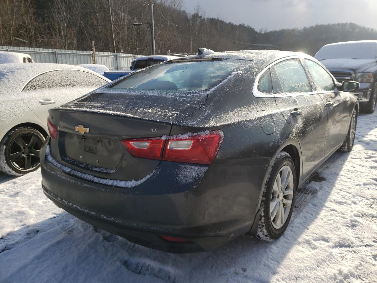 Photo 4 from auction – 2016 CHEVROLET MALIBU LT with VIN 1G1ZE5ST8GF343913