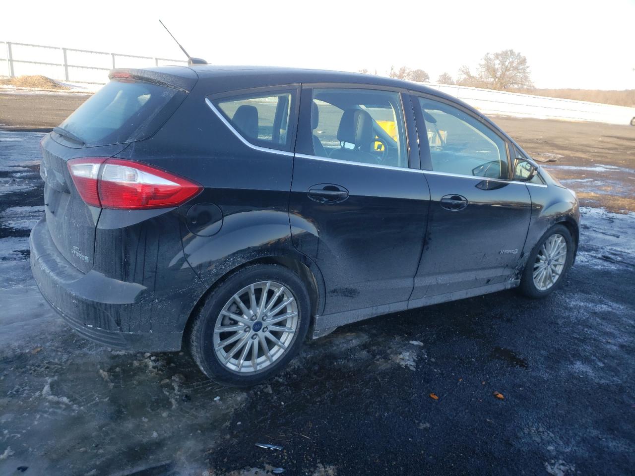 Foto 4 de la subasta – 2015 FORD C-MAX SEL con VIN 1FADP5BU4FL119919