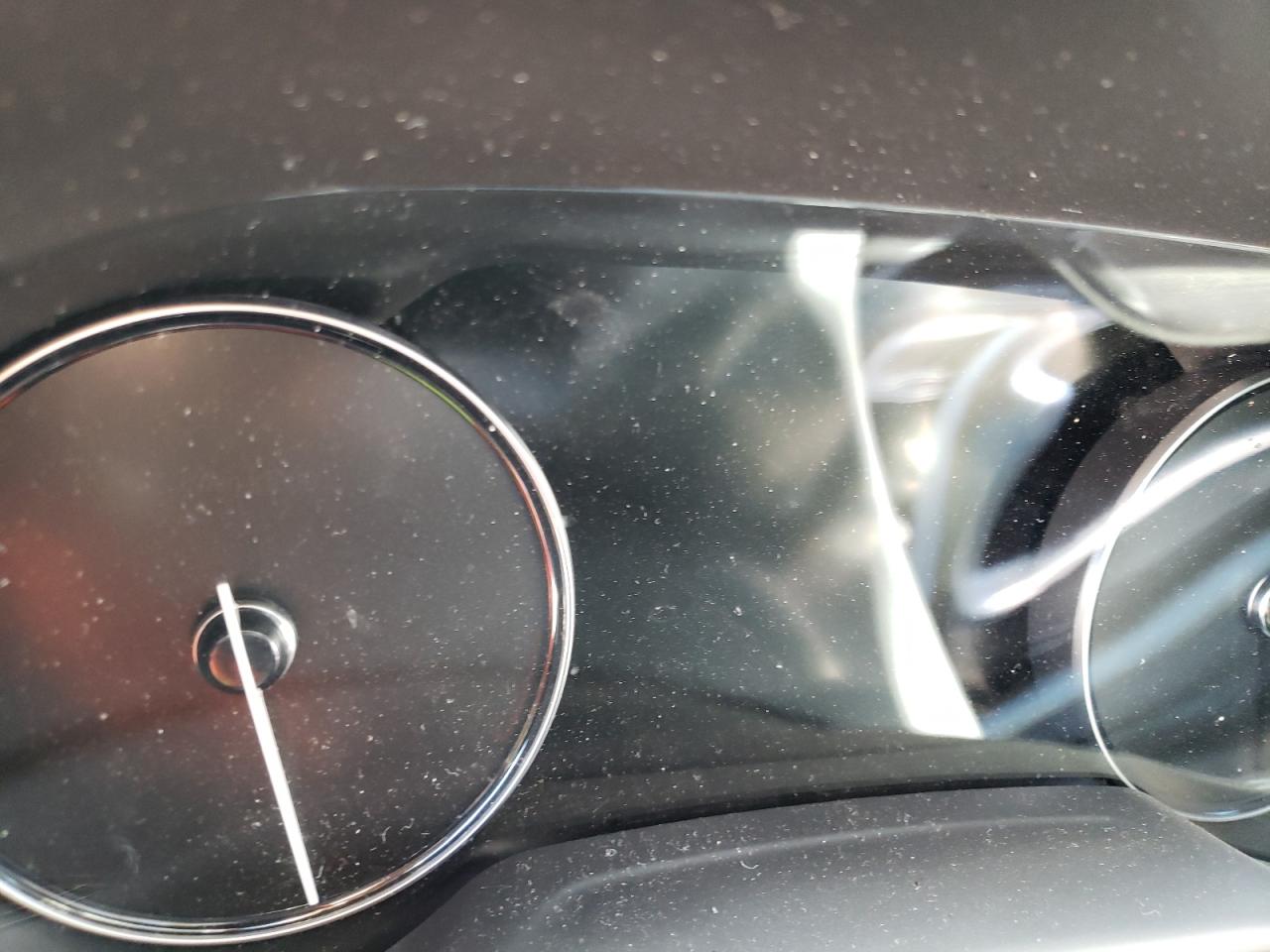 Photo 8 from auction – 2021 BUICK ENVISION E with VIN LRBFZNR4XMD139908