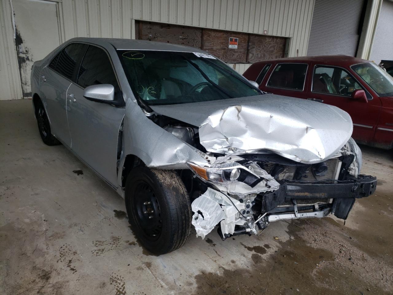 Photo 1 from auction – 2014 TOYOTA CAMRY L with VIN 4T4BF1FK3ER417720