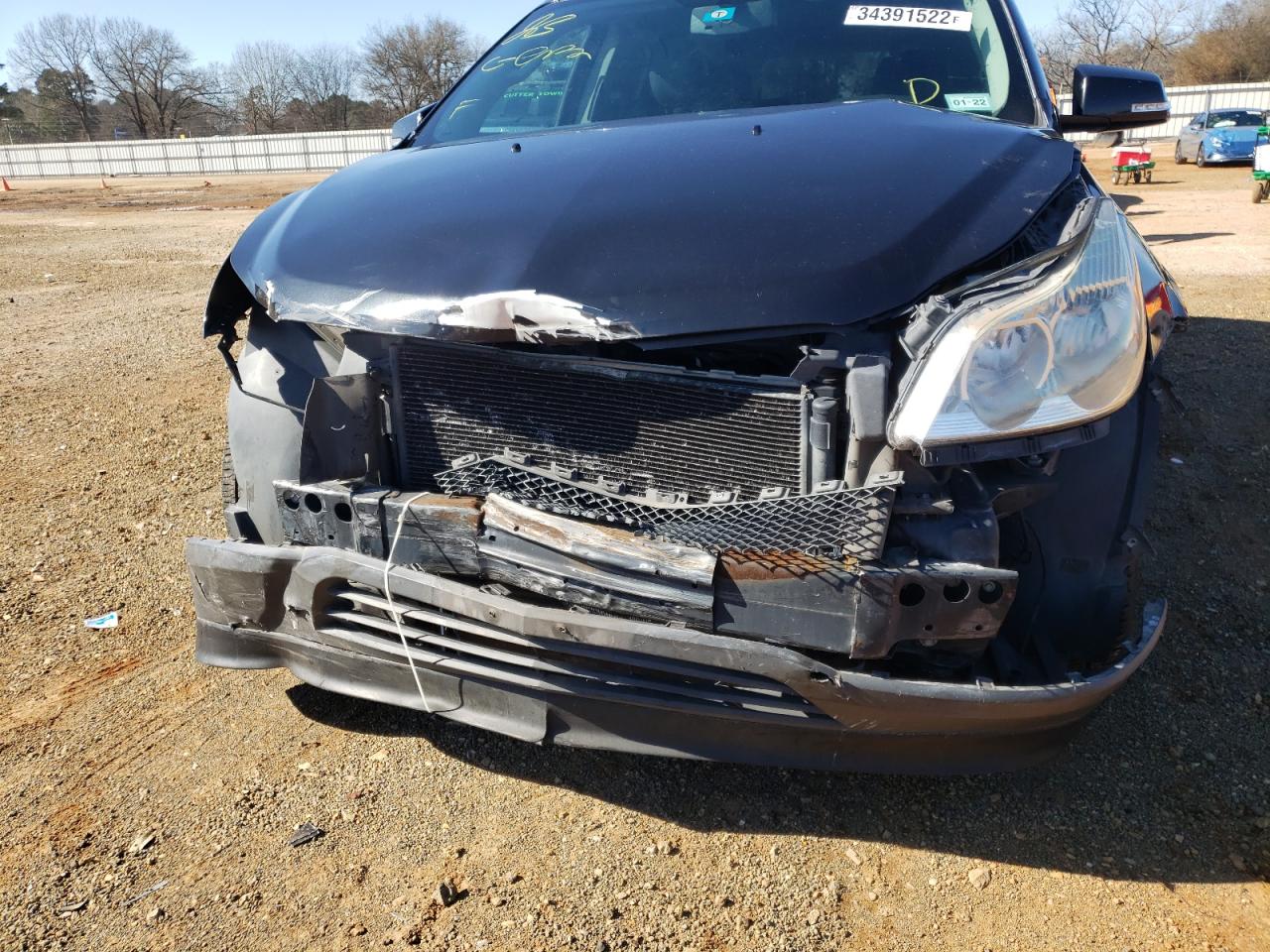 Photo 9 from auction – 2011 CHEVROLET TRAVERSE L with VIN 1GNKRGED4BJ152869