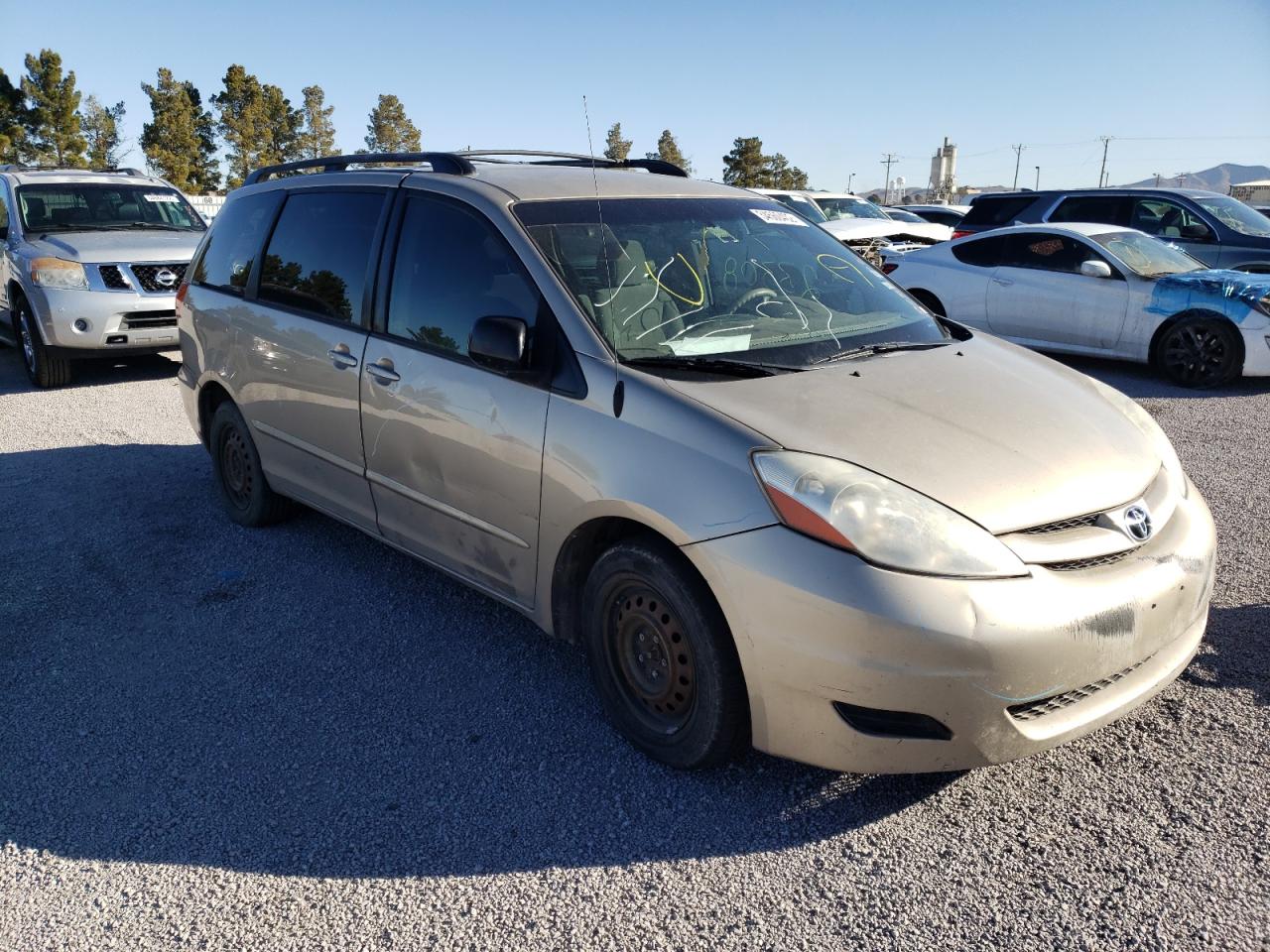 TOYOTA SIENNA 2008 with VIN 5TDZK23C68S149962 - Photo from auction
