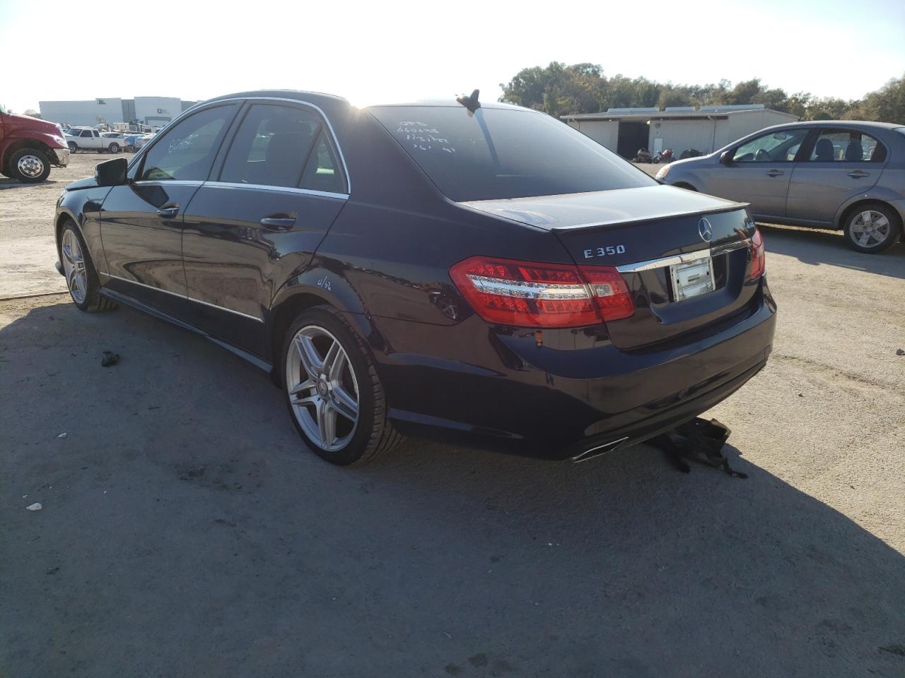 Photo 3 from auction – 2011 MERCEDES-BENZ E 350 4MAT with VIN WDDHF8HB2BA459510