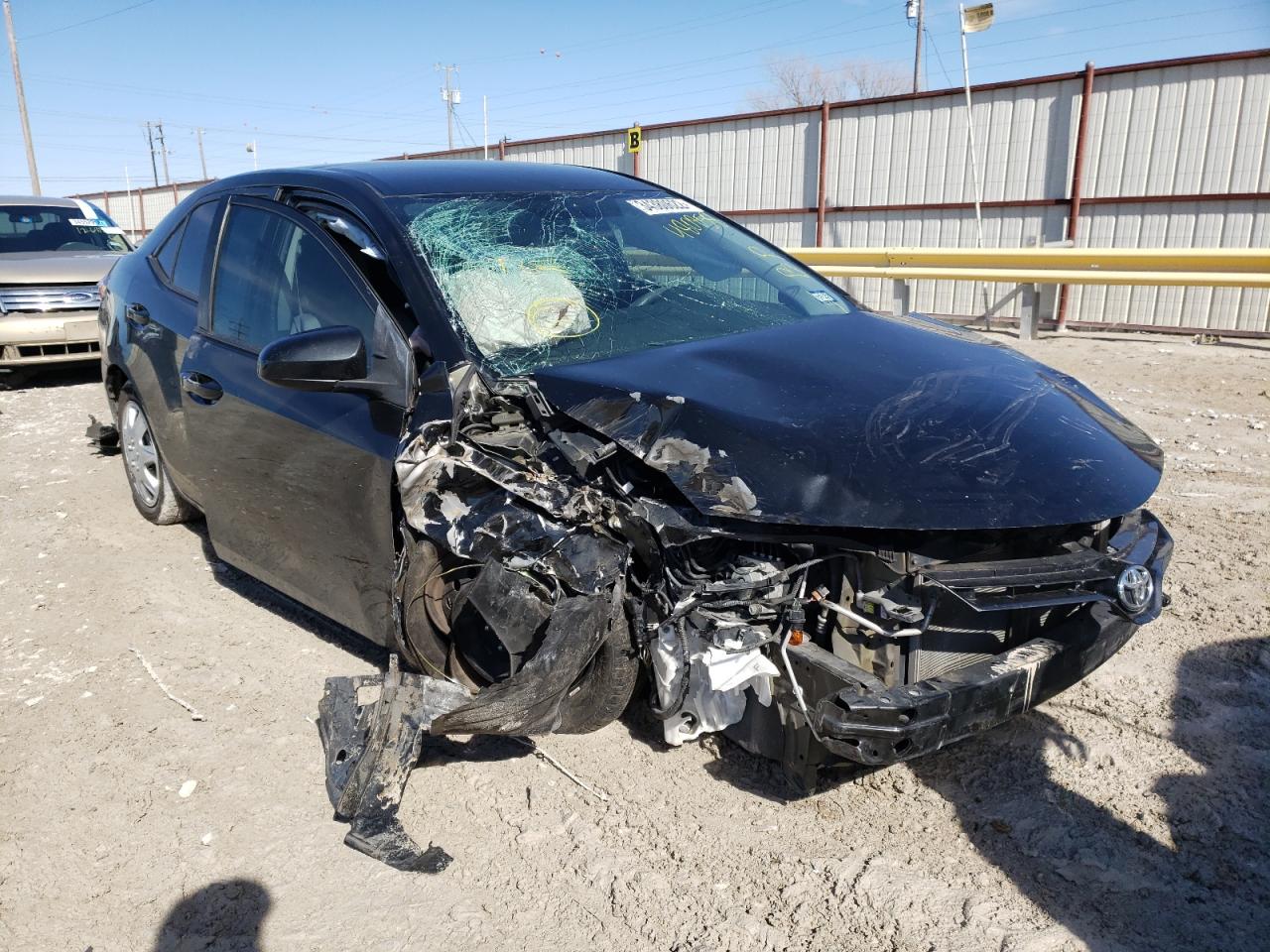 TOYOTA COROLLA L 2016 with VIN 5YFBURHE3GP480858 - Photo from auction