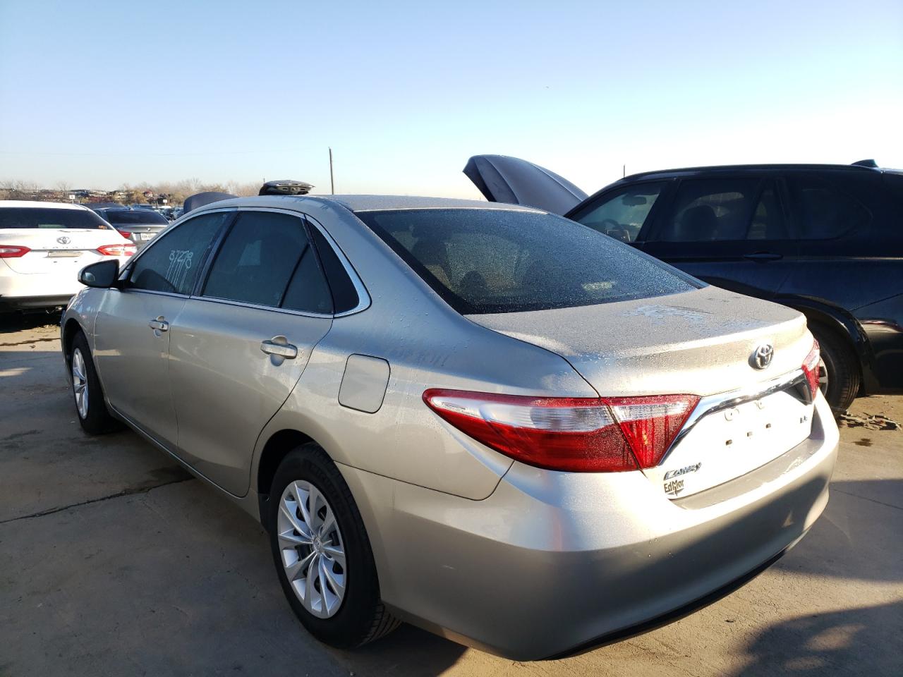 Photo 3 from auction – 2015 TOYOTA CAMRY LE with VIN 4T4BF1FK6FR492932
