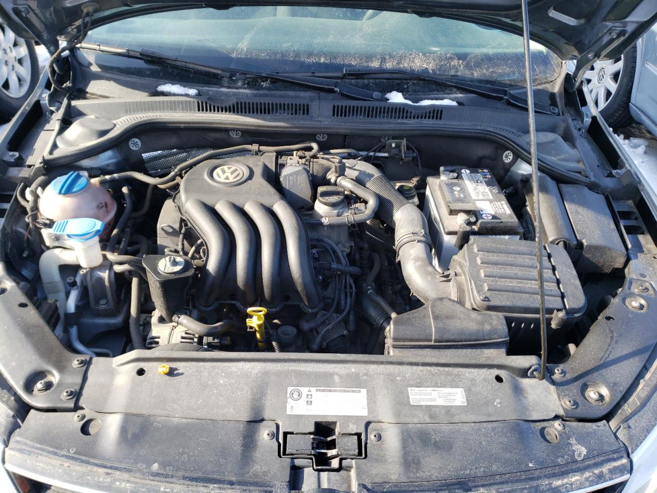 Photo 7 from auction – 2015 VOLKSWAGEN JETTA BASE with VIN 3VW2K7AJ5FM259279