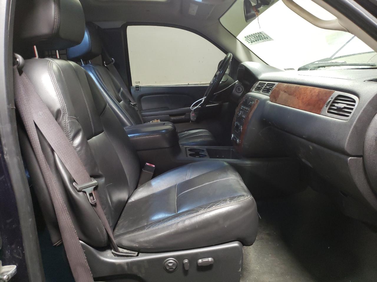 Photo 5 from auction – 2008 CHEVROLET SILVERADO with VIN 1GCEK19JX8Z193881